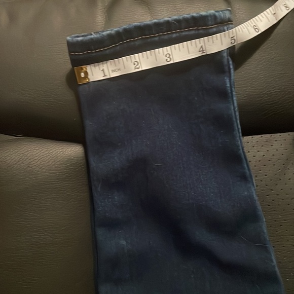 Soft stretchy denim leggings. - Picture 15 of 15